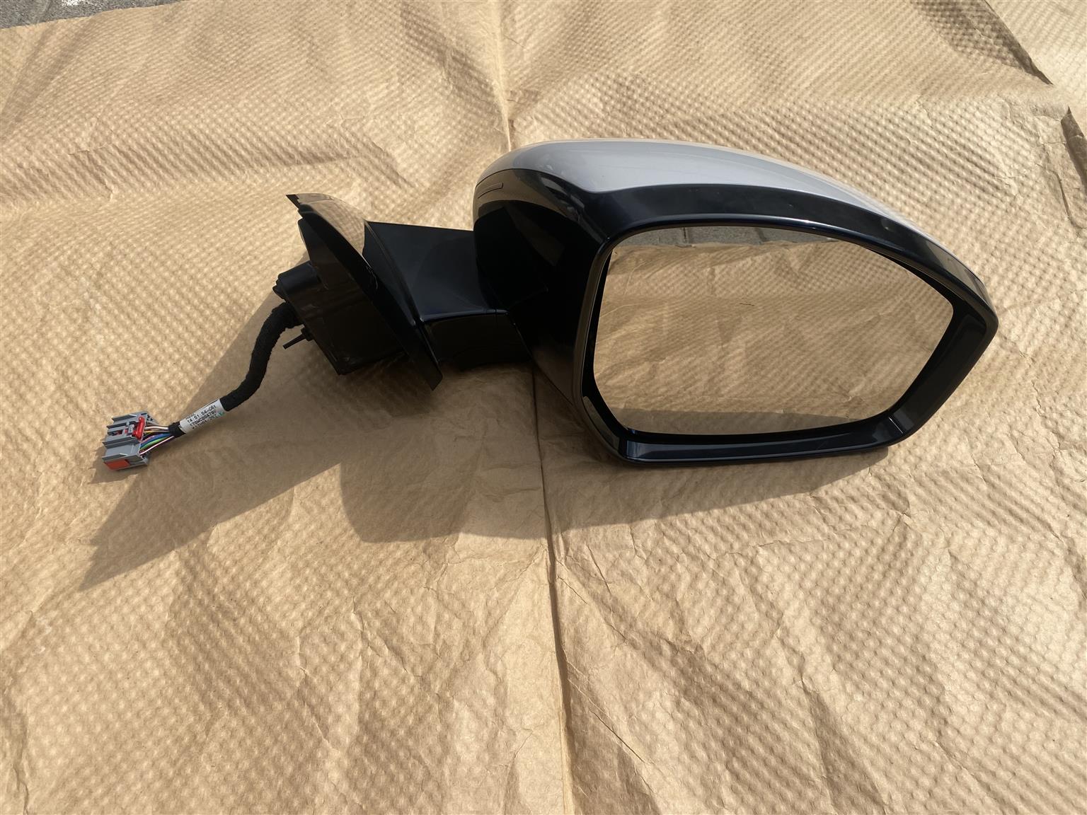 2020 JAGUAR E-PACE ELECTRONIC AUTO- FOLD DOOR MIRROR RIGHT SIDE FOR SALE 2020 JAGUAR E-PACE ELECTRONIC AUTO- FOLD DOOR MIRROR RIGHT SIDE FOR SALE