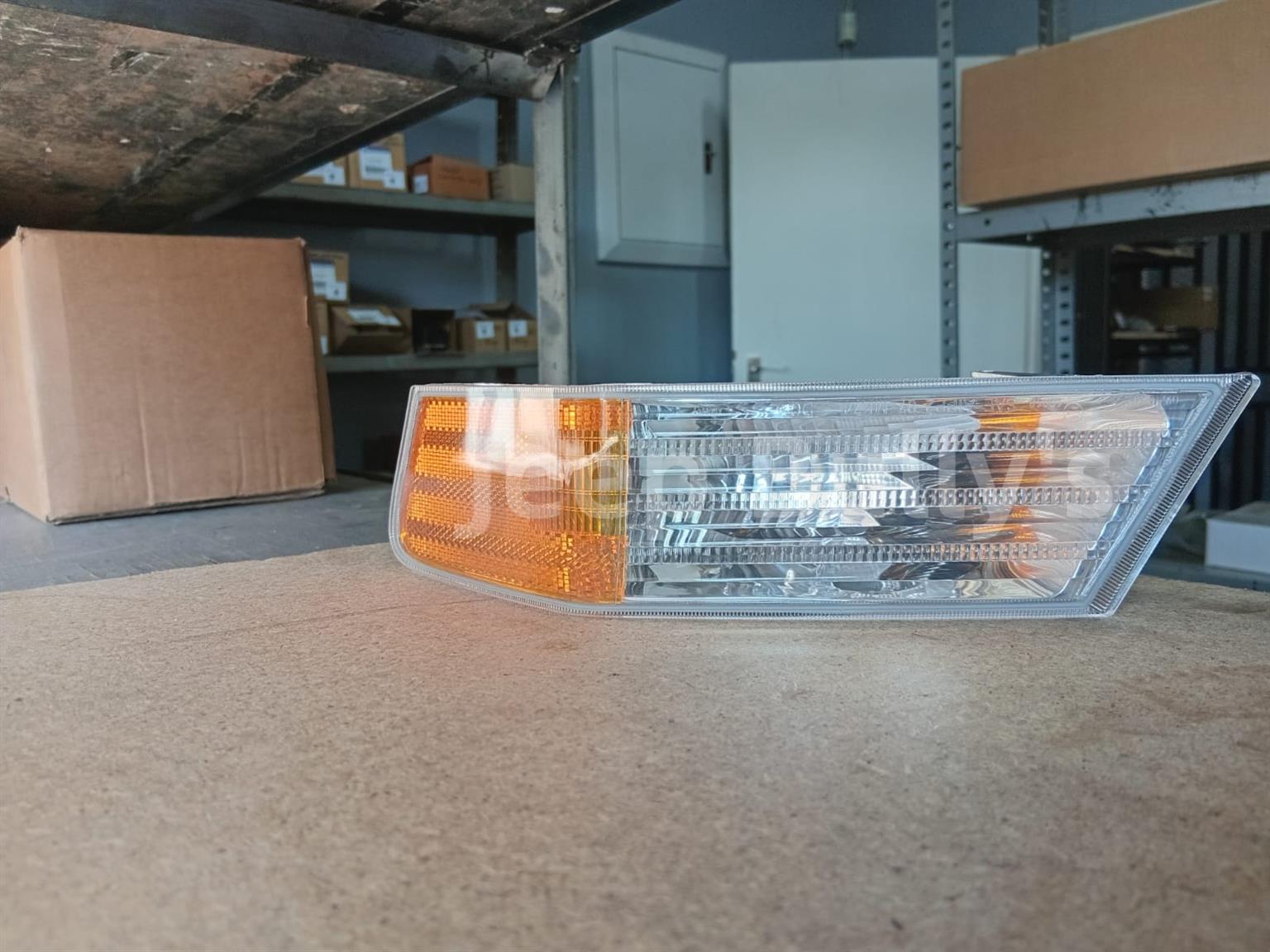 Jeep Patriot | New | Left Hand Side Indicator Light - Jeep Spares - Private Seller Jeep Patriot | New | Left Hand Side Indicator Light - Jeep Spares - Private Seller