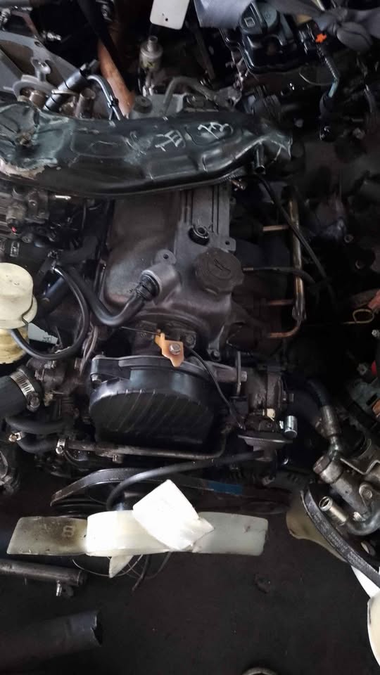 MAZDA FE 1.8L COMPLETE ENGINE FOR SALE - Private Seller