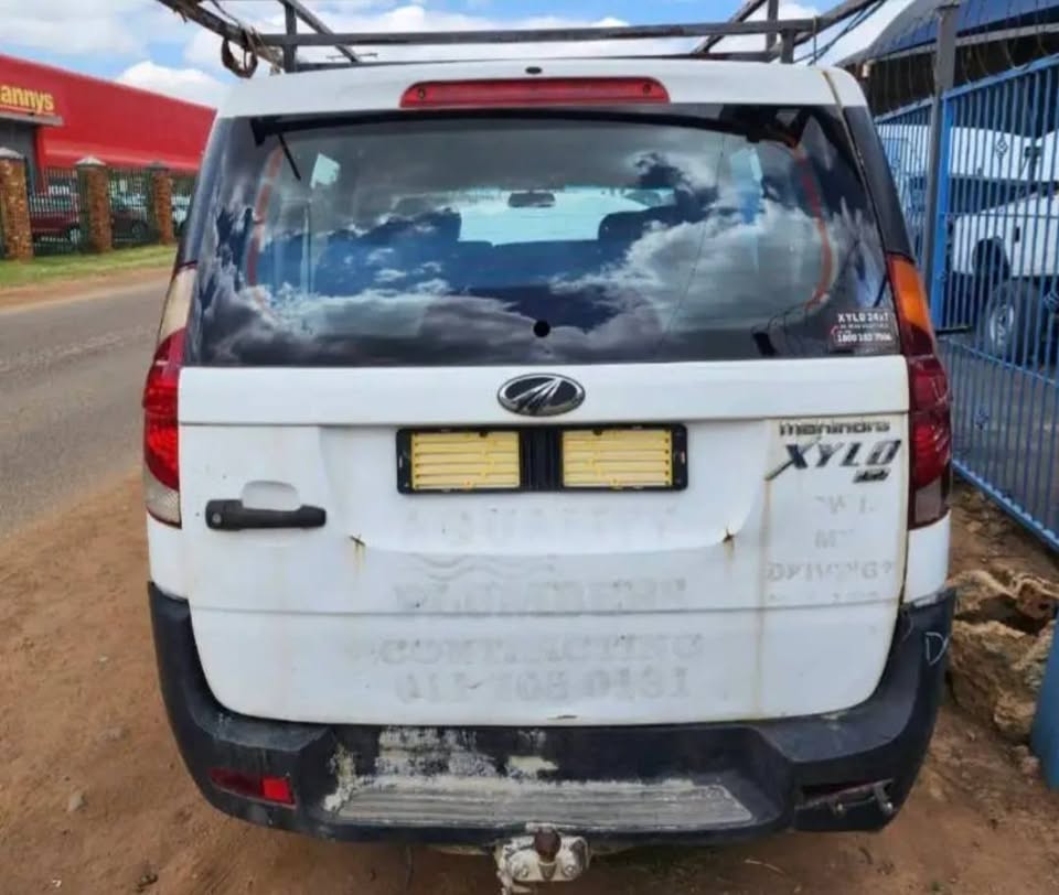 Mahindra Xylo 2.2 7Seater STRIPPING FOR SPARE/PARTS - Private Seller Mahindra Xylo 2.2 7Seater STRIPPING FOR SPARE/PARTS - Private Seller