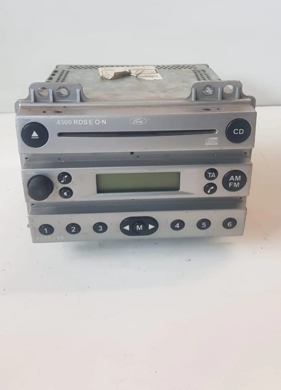 Ford Fiesta (2005-2007) Radio - Private Seller Ford Fiesta (2005-2007) Radio - Private Seller