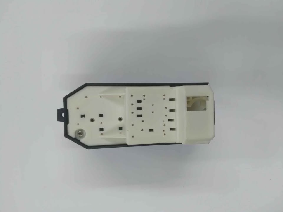 NEW TOYOTA COROLLA PROFESIONAL MASTER SWITCH - Private Seller NEW TOYOTA COROLLA PROFESIONAL MASTER SWITCH - Private Seller