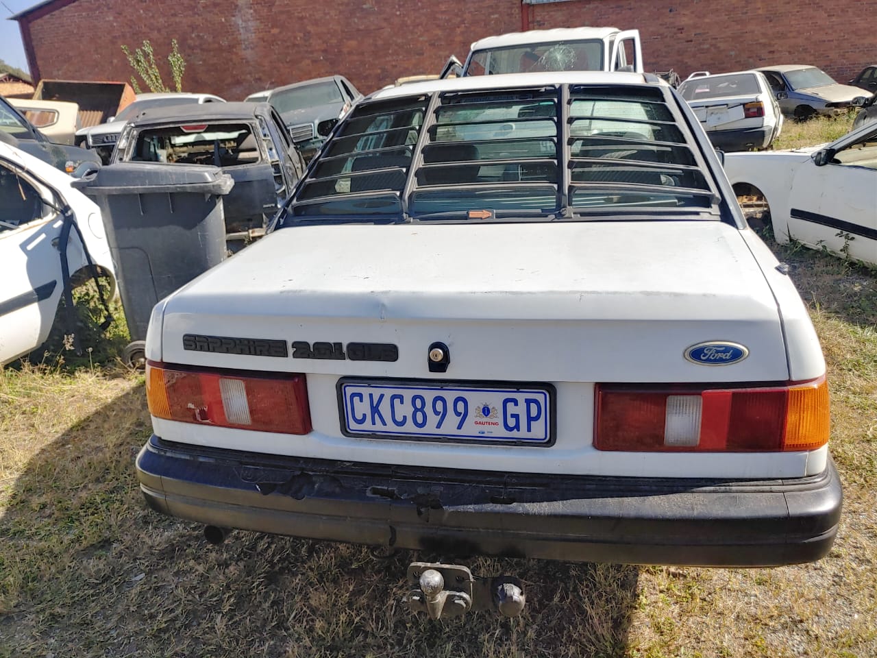 FORD SAPPHIRE BODY PARTS FOR SALE CALL FOR PRICES