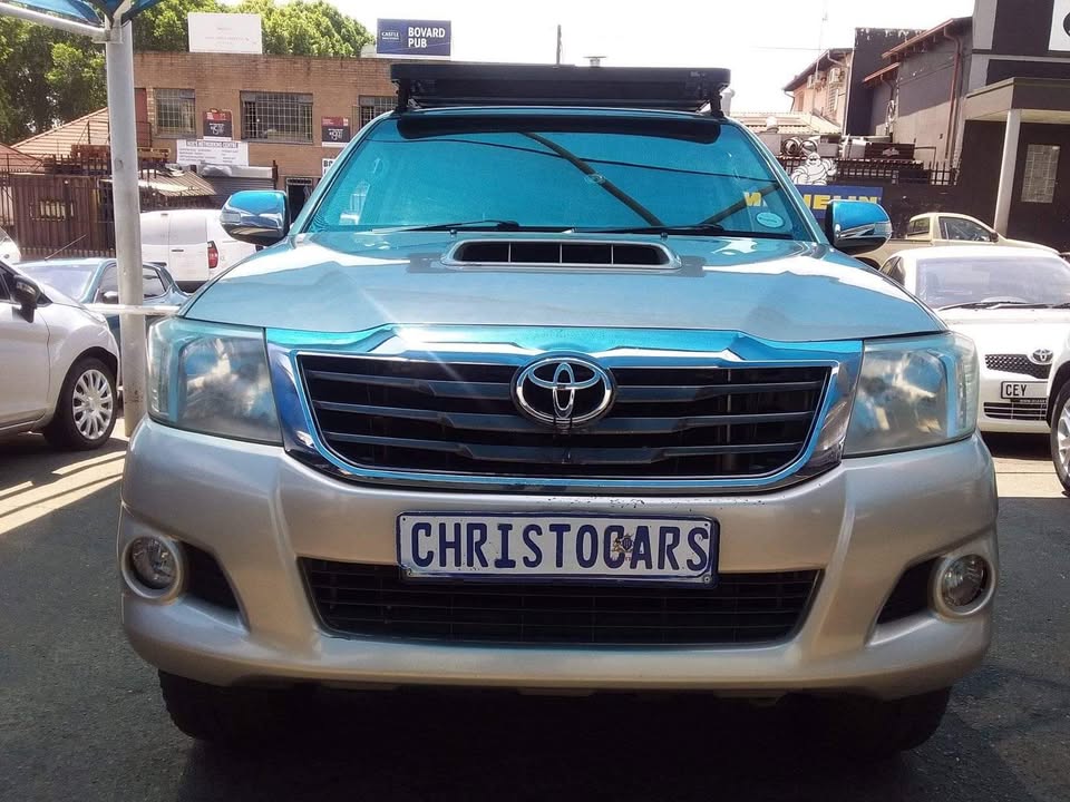 Used Toyota Hilux 3.0D-4D double cab 4x4 Raider Heritage Edition auto - Private Seller Used Toyota Hilux 3.0D-4D double cab 4x4 Raider Heritage Edition auto - Private Seller