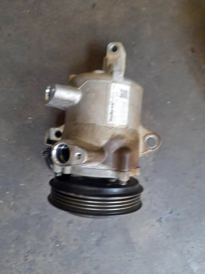 TOYOTA STARLET AIR-CON PUMP AVAILABLE - Private Seller TOYOTA STARLET AIR-CON PUMP AVAILABLE - Private Seller