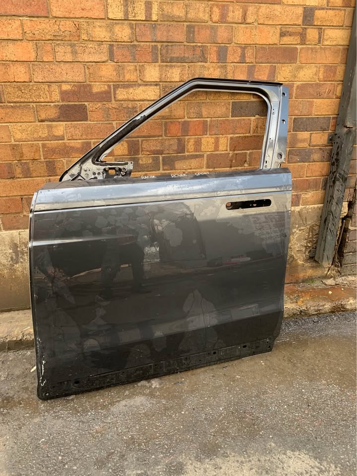 Range Rover door LHS