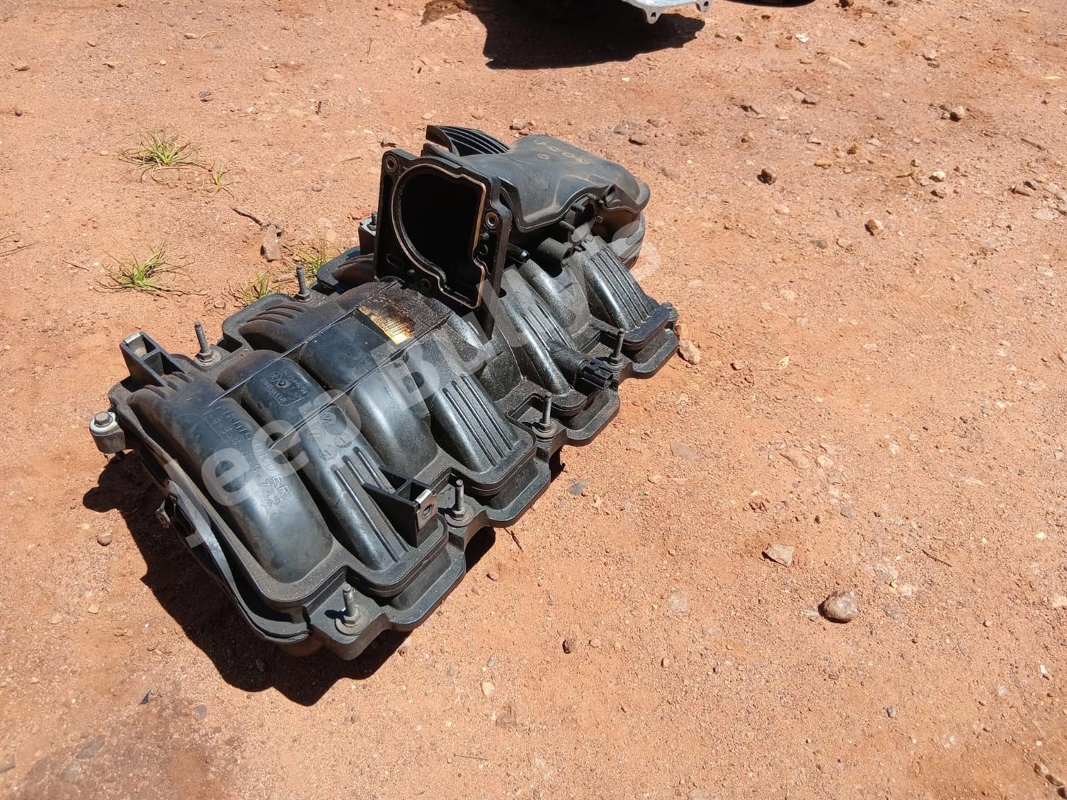 Jeep Grand Cherokee WJ (4.7) Auto Intake Manifold - Jeep Spares - Private Seller Jeep Grand Cherokee WJ (4.7) Auto Intake Manifold - Jeep Spares - Private Seller
