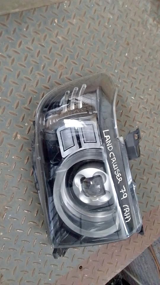 Toyota Land cruiser 79 headlights - Private Seller Toyota Land cruiser 79 headlights - Private Seller