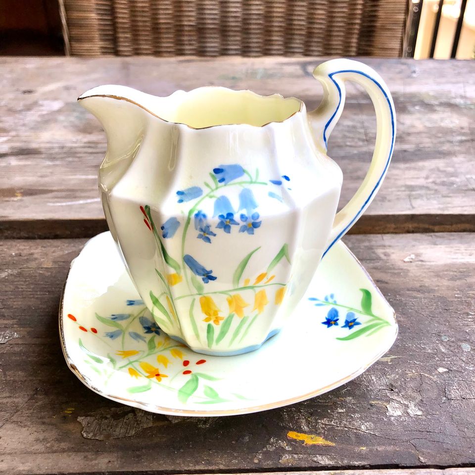 2 Piece Paragon creamer or gravy bowl by appointment fine China from England