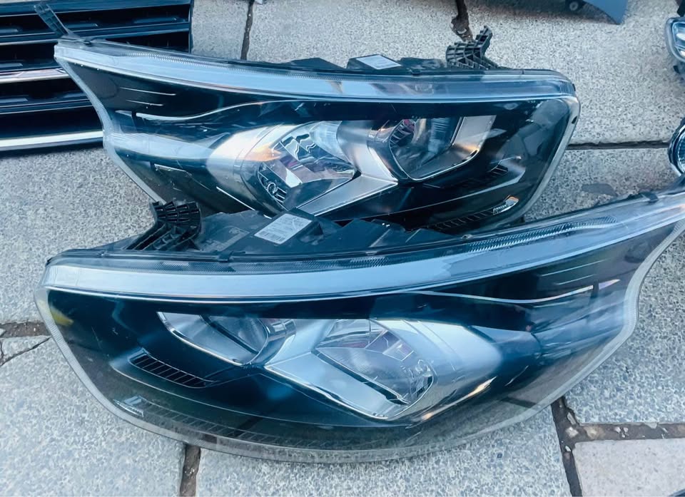 Ford Transit Custom van headlights - Private Seller Ford Transit Custom van headlights - Private Seller