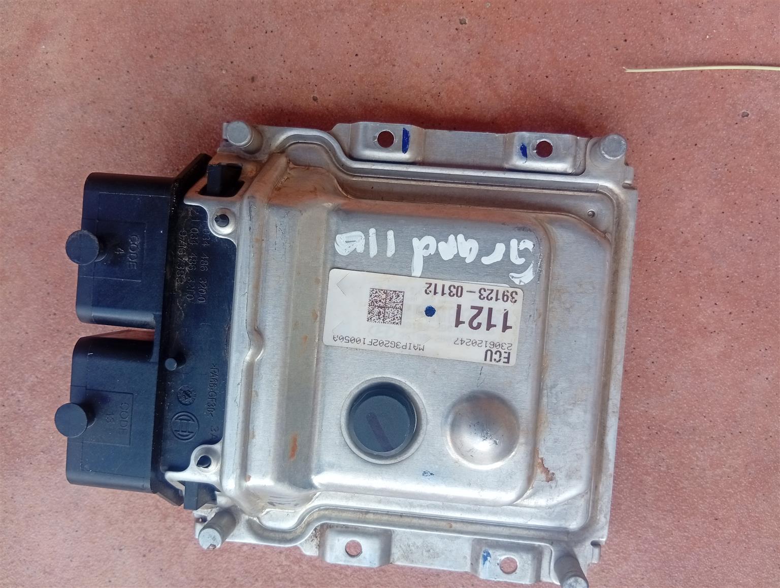Hyundai grand i10 ECU computer box 39123-03112 2306120247 MAIP3G202F10050A - Private Seller Hyundai grand i10 ECU computer box 39123-03112 2306120247 MAIP3G202F10050A - Private Seller