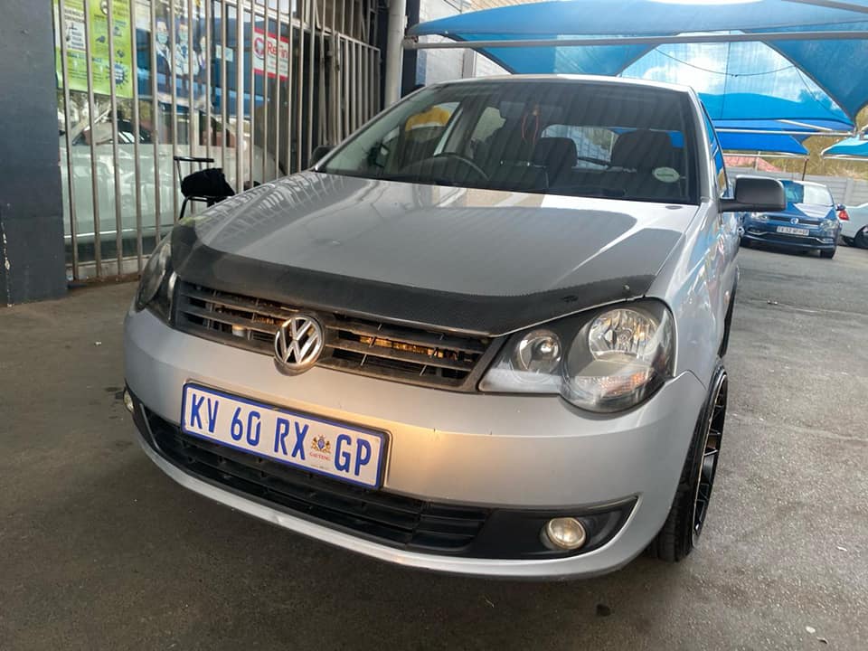 2012 VW POLO VIVO 1.4 HATCH MANUAL