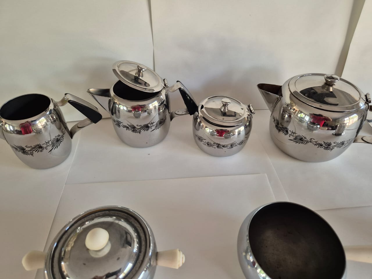 Stainless steel tea set