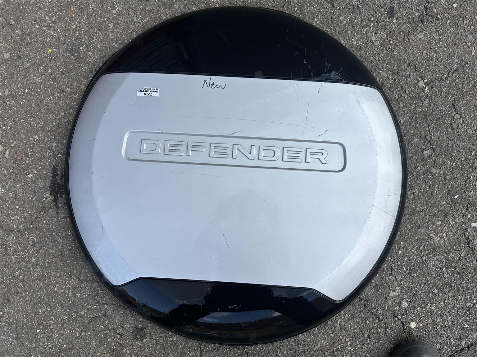 Land Rover Defender Spare Wheel Cover - Private Seller Land Rover Defender Spare Wheel Cover - Private Seller