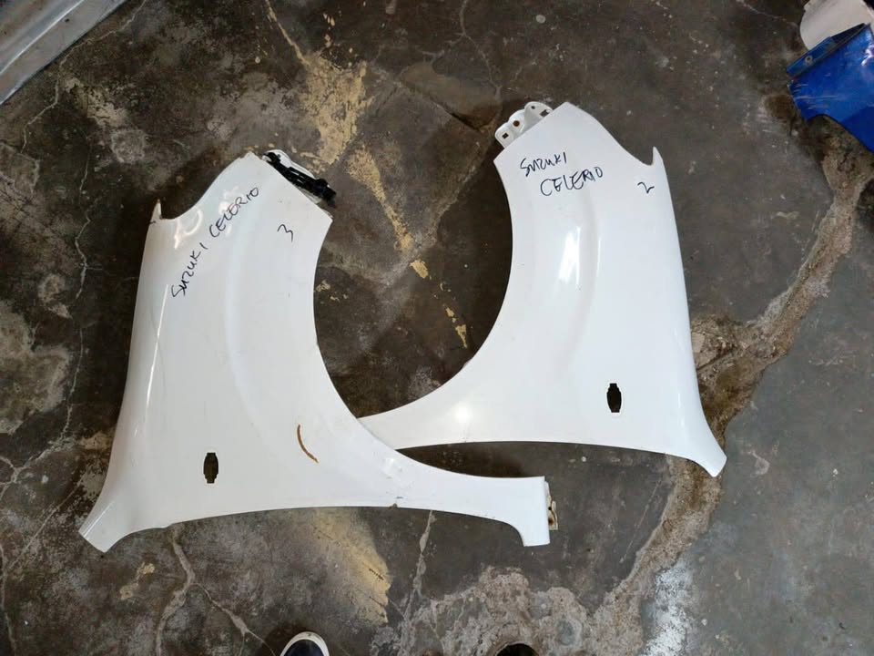 Suzuki celerio both side fenders - Private Seller Suzuki celerio both side fenders - Private Seller