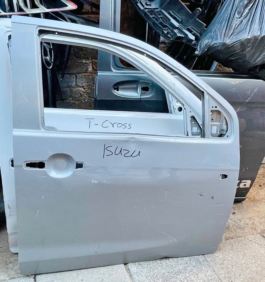 Isuzu D-Max door - Private Seller Isuzu D-Max door - Private Seller