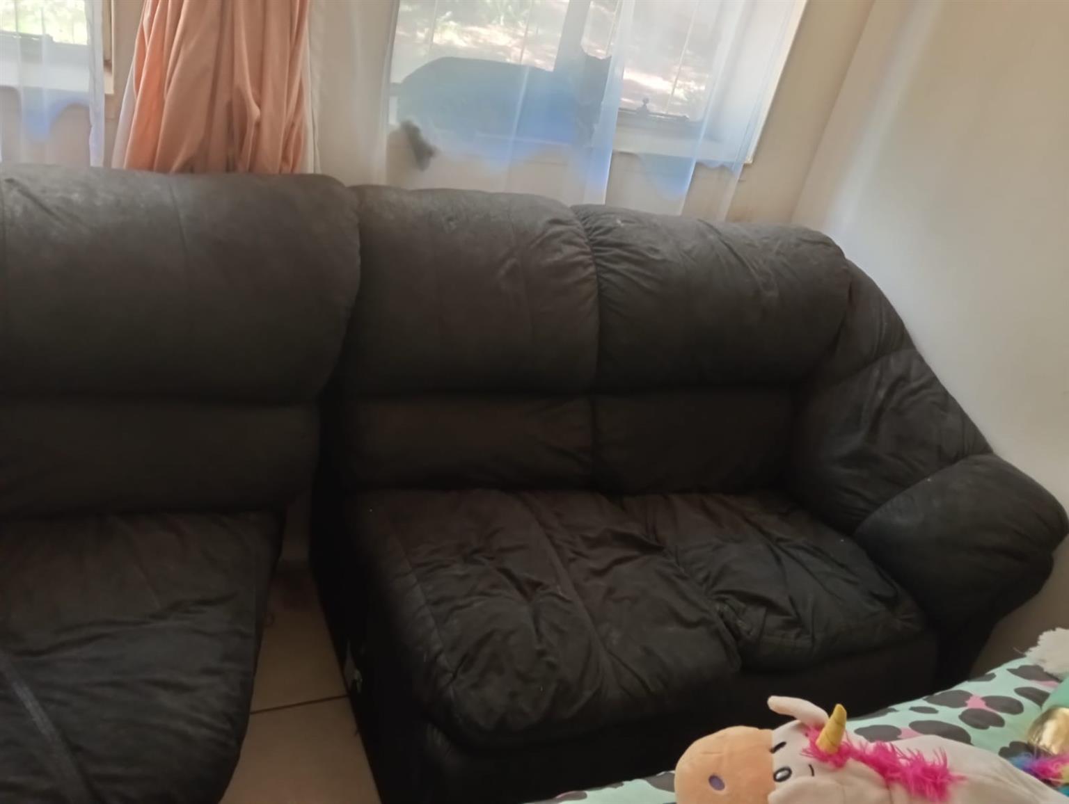 Second hand clearance gomma gomma couches