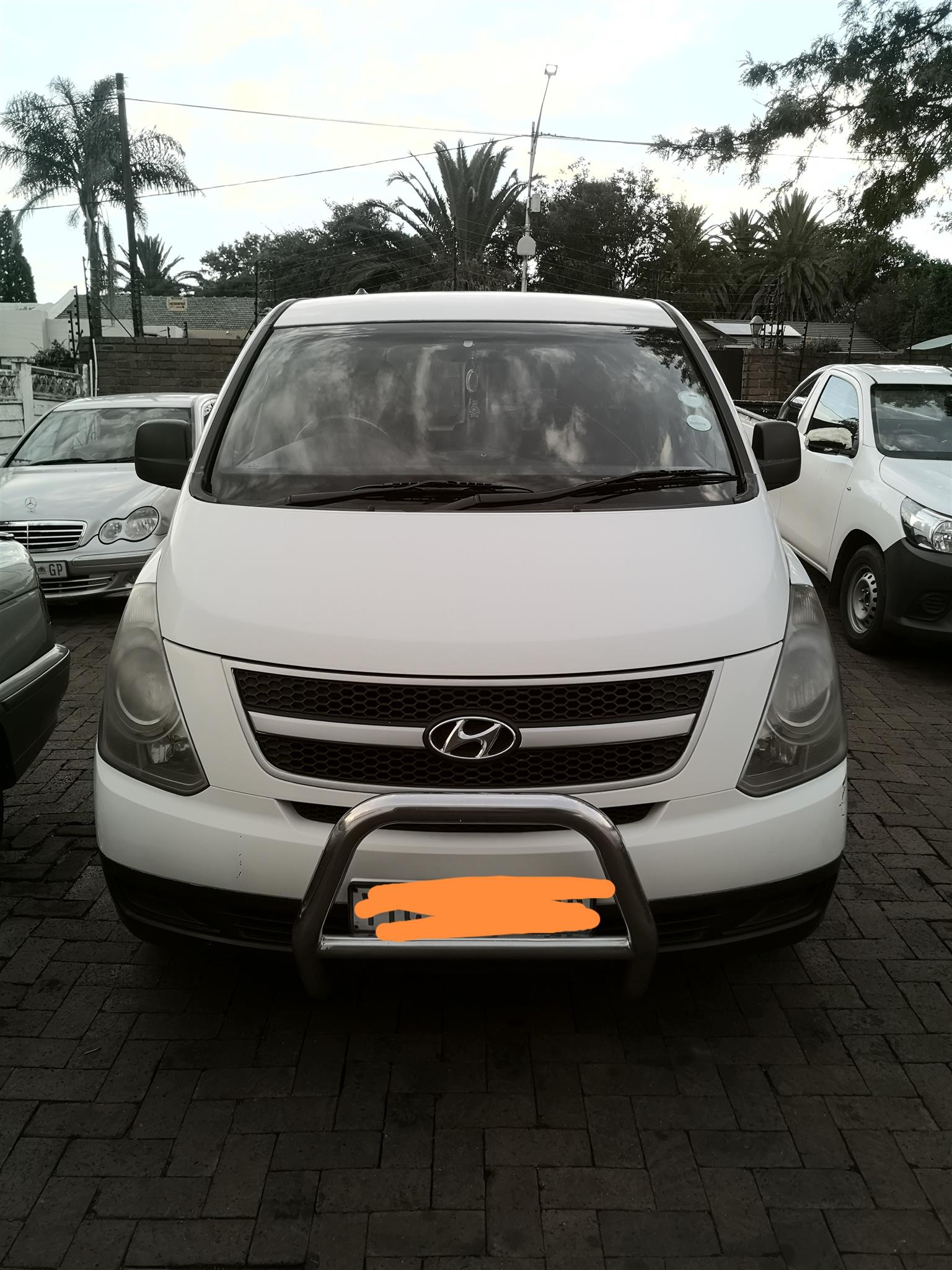 Used 2009 Hyundai H-1 2.4 panel van GL (aircon) - Private Seller Used 2009 Hyundai H-1 2.4 panel van GL (aircon) - Private Seller