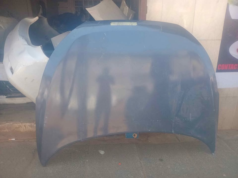 2017 HYUNDAI TUCSON BONNET HOOD FOR SALE - Private Seller 2017 HYUNDAI TUCSON BONNET HOOD FOR SALE - Private Seller