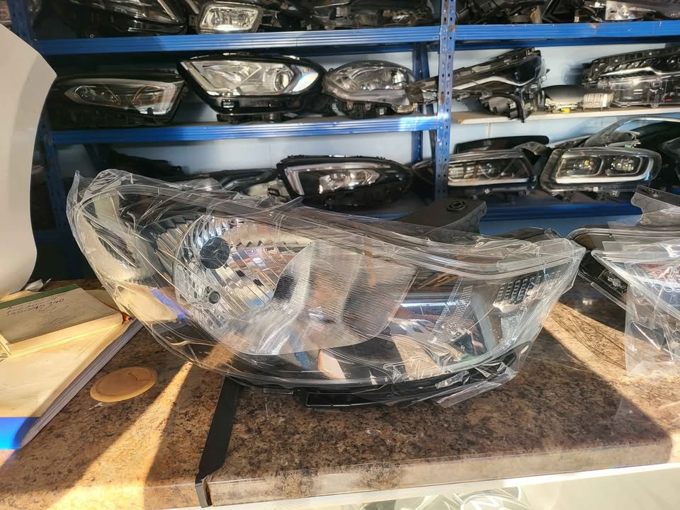2023 Hyundai grandi10 left and right headlight for sale