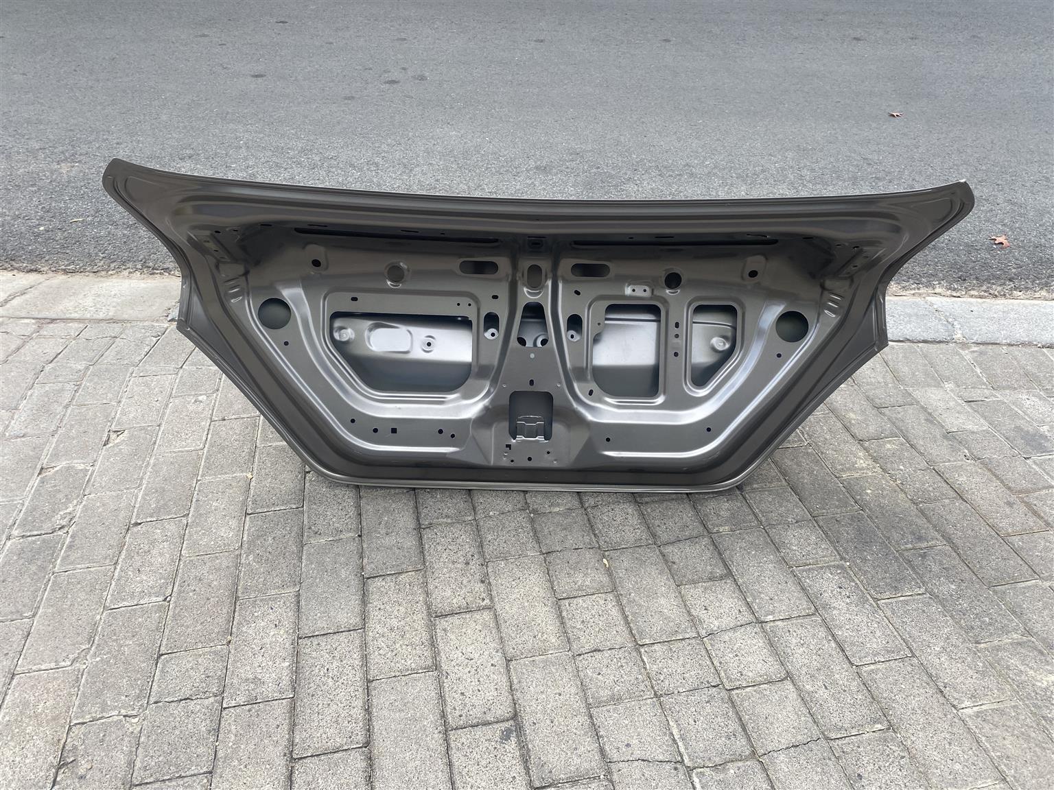 2022 NISSAN ALMERA BOOTLID FOR SALE. IN EXCELLENT CONDITION - Private Seller