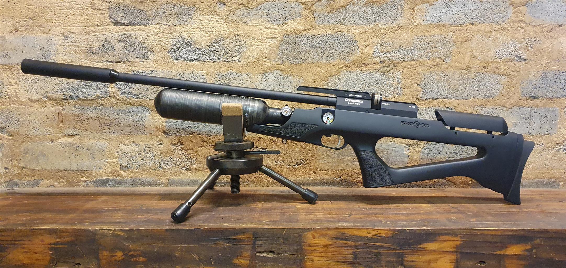 Brocock Bantam Compatto PCP Air rifle | Junk Mail