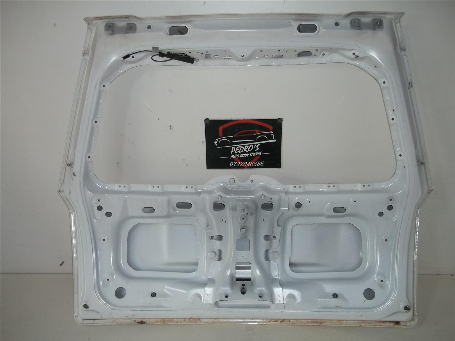 Land Rover Freelander 2 Tailgate - Private Seller Land Rover Freelander 2 Tailgate - Private Seller