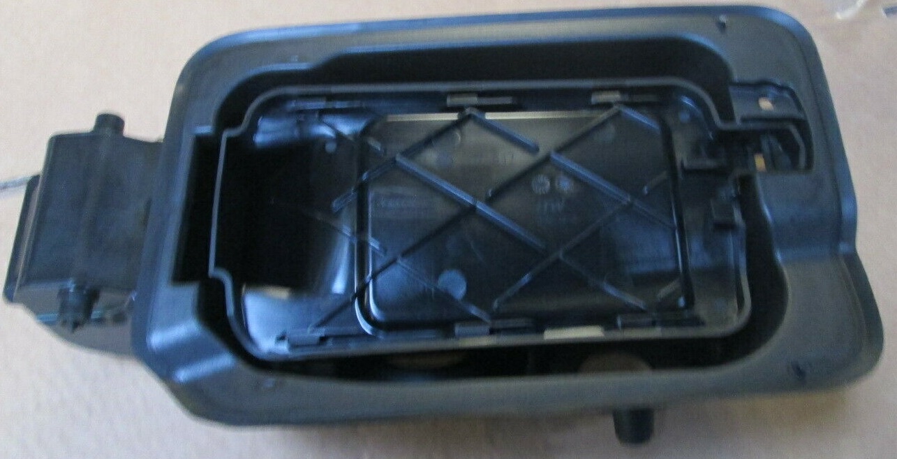 Fuel Flap - VW Amarok