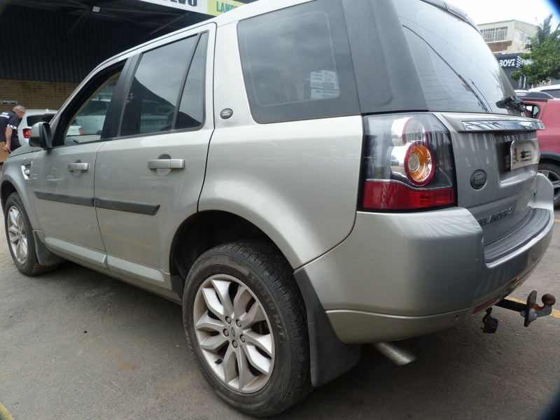 Land Rover Freelander II 2.2 SD4 SE AT - 2013 STRIPPING FOR SPARES - Private Seller Land Rover Freelander II 2.2 SD4 SE AT - 2013 STRIPPING FOR SPARES - Private Seller
