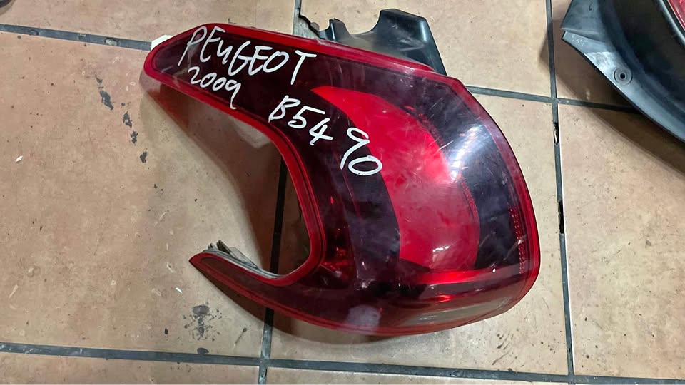Peugeot 2008 taillights - Private Seller Peugeot 2008 taillights - Private Seller