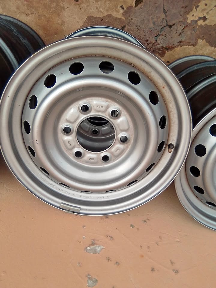 16" Ford Ranger steel rim to use for spare - Private Seller 16" Ford Ranger steel rim to use for spare - Private Seller