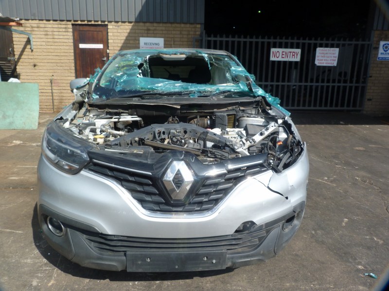 Renault Kadjar 1.2 TCe Expression Manual Silver Grey - 2017 STRIPPING FOR SPARES - Private Seller Renault Kadjar 1.2 TCe Expression Manual Silver Grey - 2017 STRIPPING FOR SPARES - Private Seller