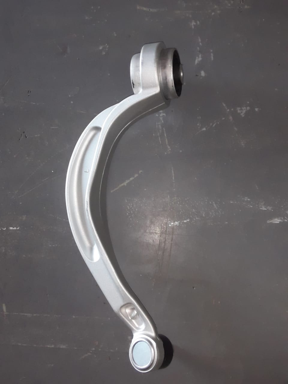 AUDI A4 B8 LOWER CONTROL ARM FOR SALE - Private Seller AUDI A4 B8 LOWER CONTROL ARM FOR SALE - Private Seller