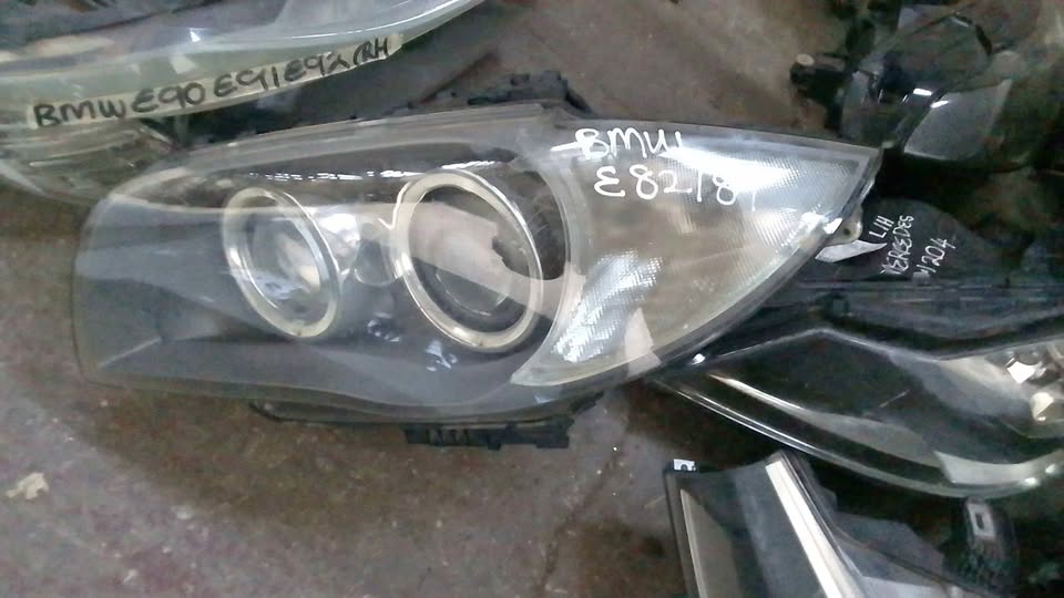 BMW E87 headlights - Private Seller BMW E87 headlights - Private Seller