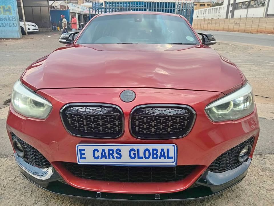 BMW i20i 2019