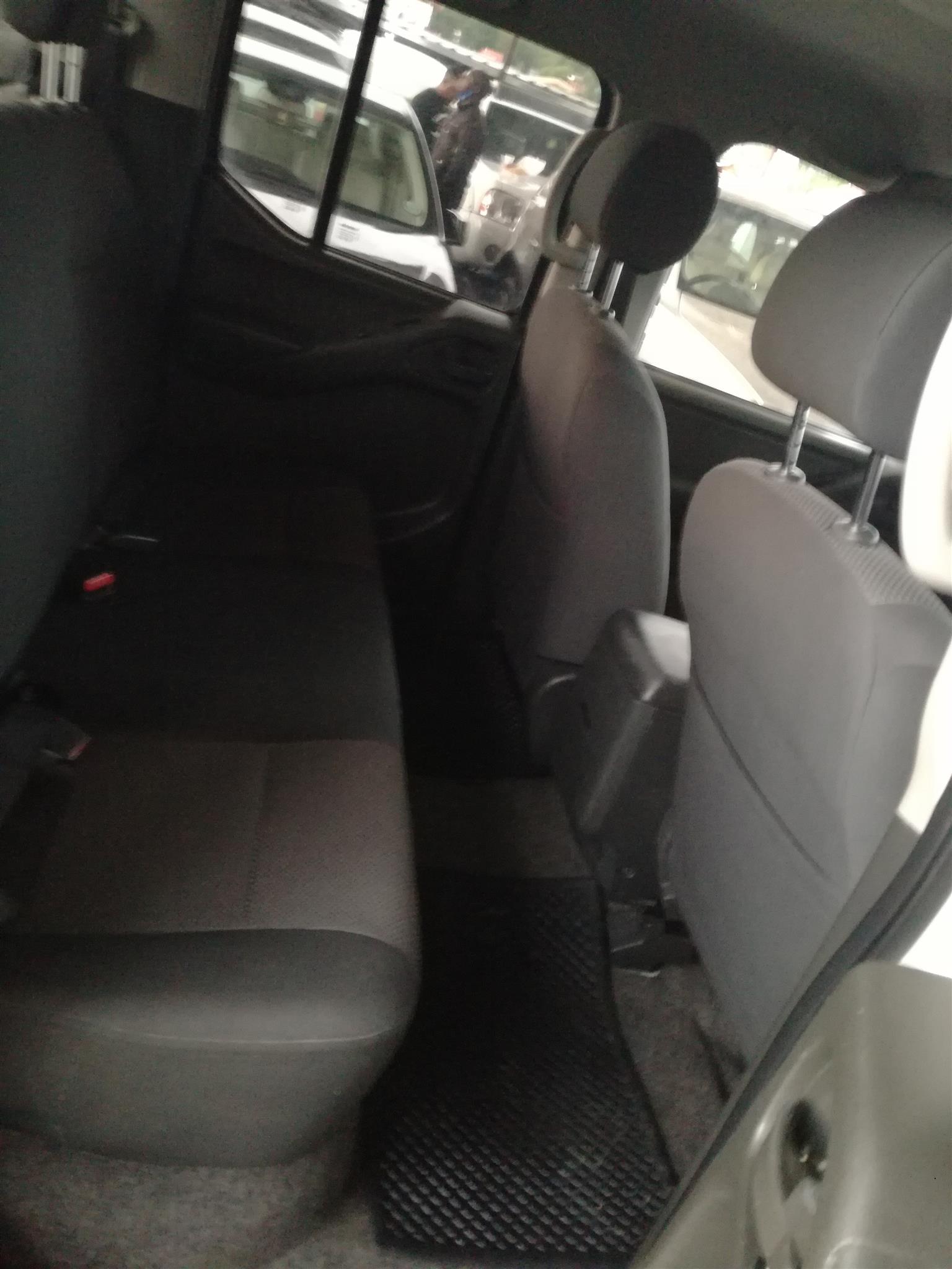 2015 Nissan Navara 2.5dCi double cab XE