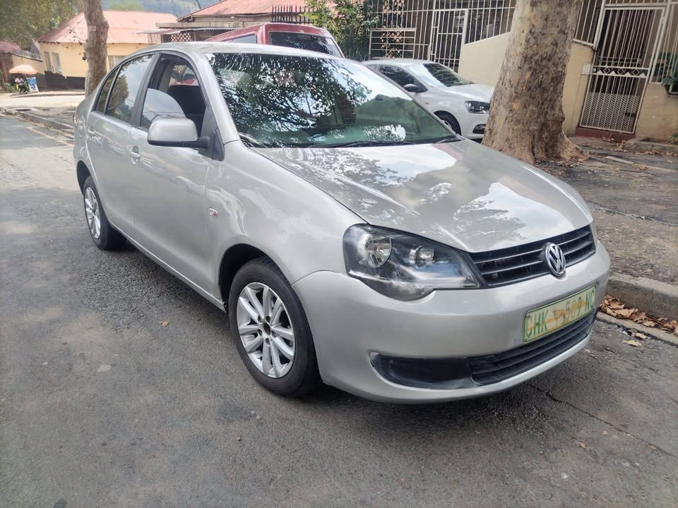 2013 Polo vivo 1.4 Sedan