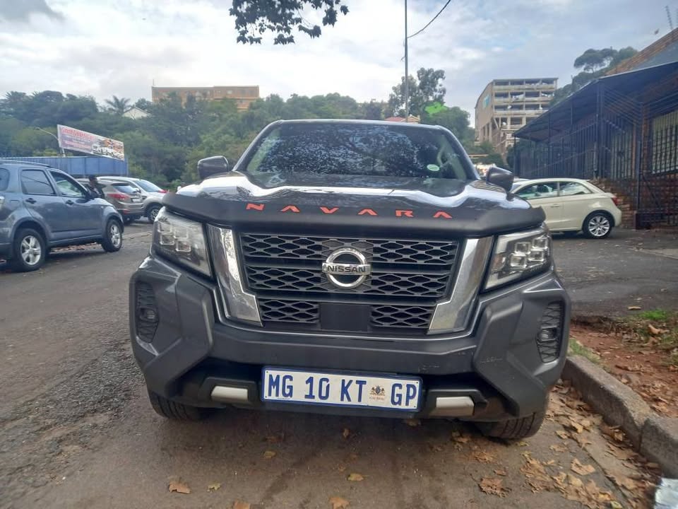 2024 Nissan Navara 2.5 4×2 Double cab, Automatic, Grey, Leather seats, Service book 2024 Nissan Navara 2.5 4×2 Double cab, Automatic, Grey, Leather seats, Service book