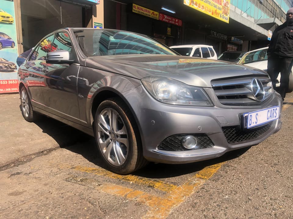 2012 MERCEDES  BENZ C180