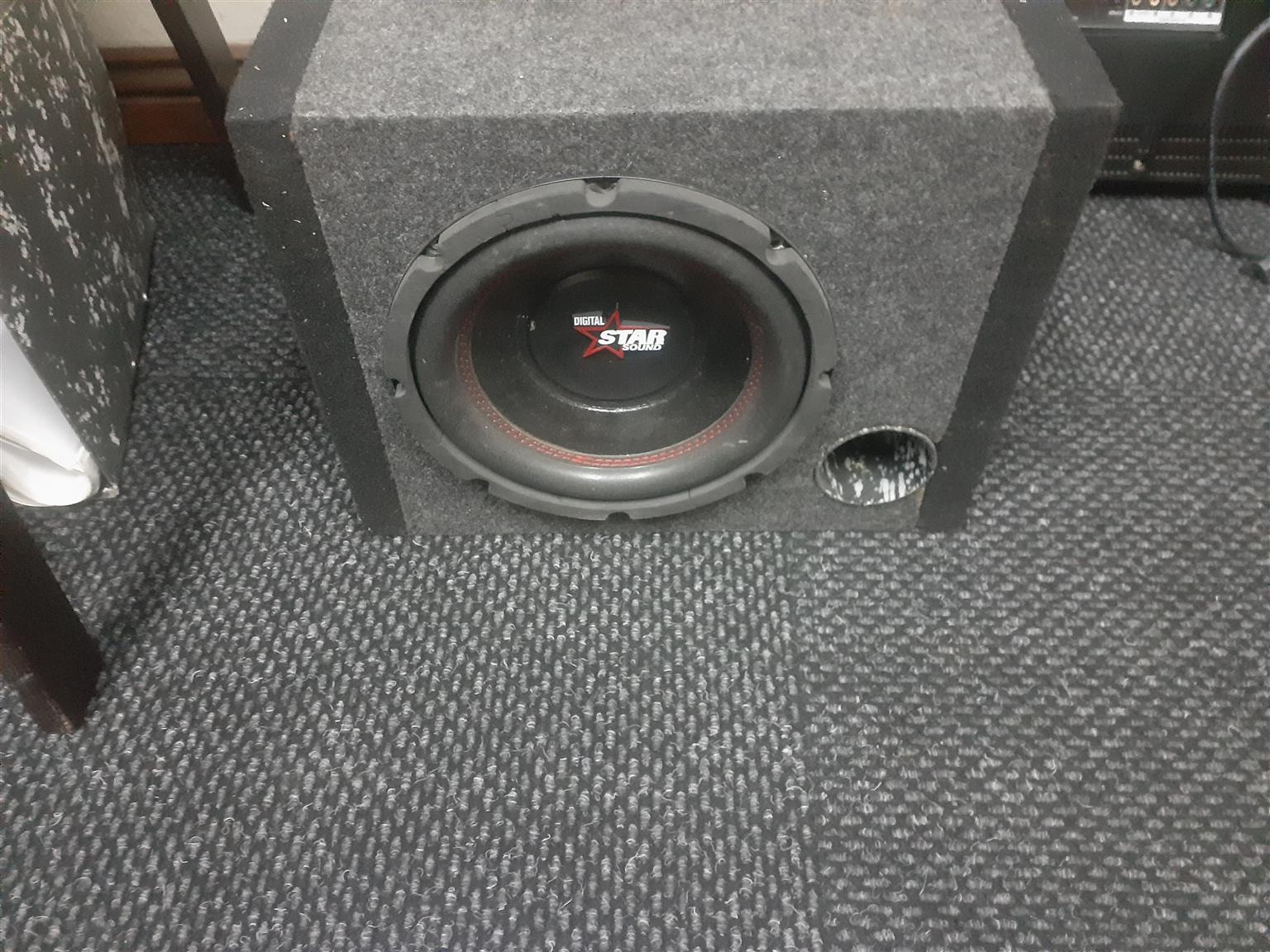 TARGA 1000 WATTS 4 CHANNEL STEREO AMPLIFIER