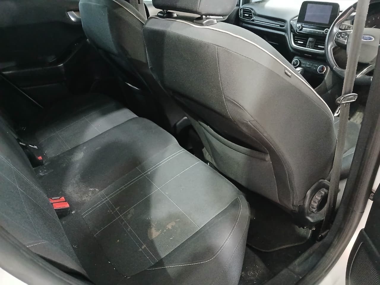 Used Ford Fiesta 5-door 1.4 Ambiente - Private Seller