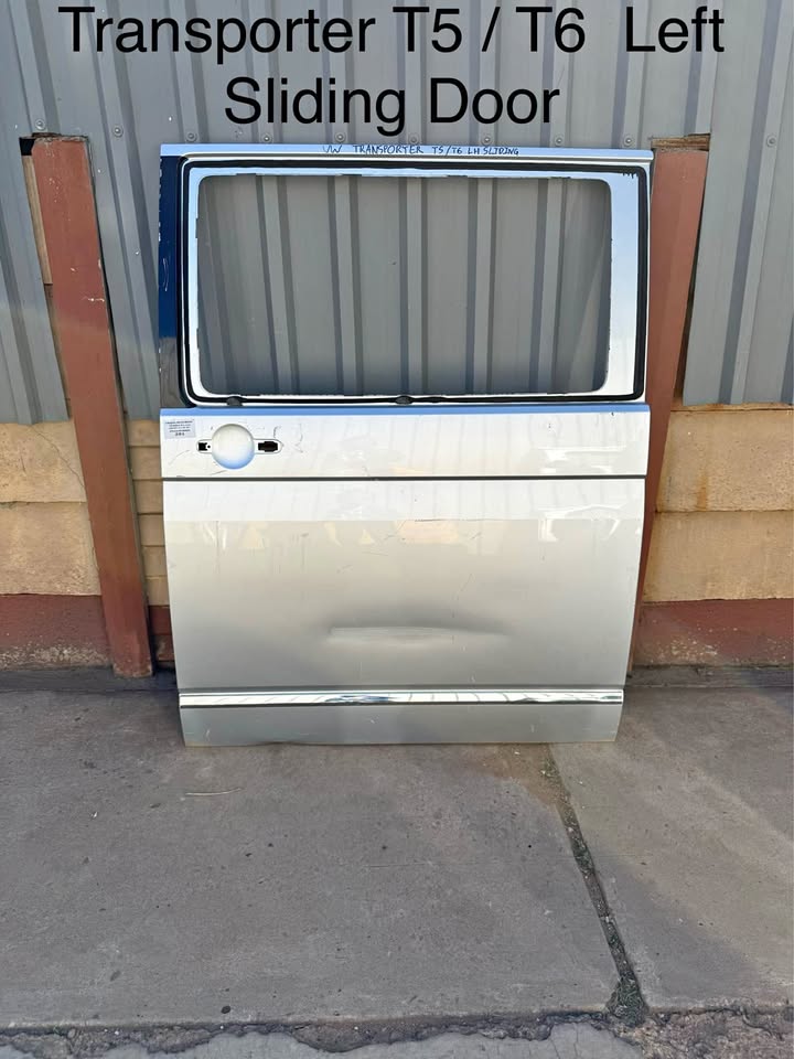 VW Transporter T5 / T6 Left Sliding Door - Private Seller VW Transporter T5 / T6 Left Sliding Door - Private Seller