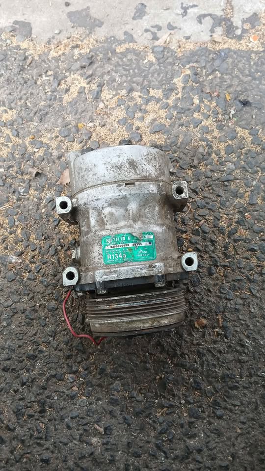 2005 Kia Carnival/Sorento Aircon Pump - Private Seller 2005 Kia Carnival/Sorento Aircon Pump - Private Seller