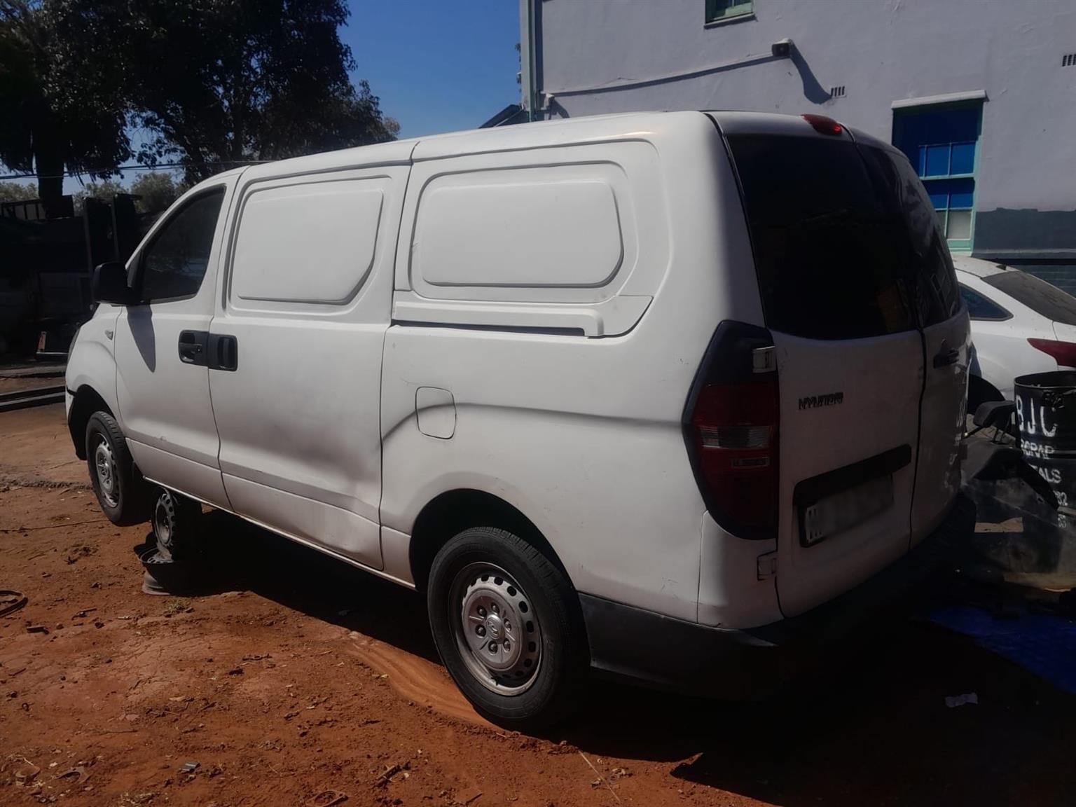2011 Hyundai H1 for Stripping - Private Seller 2011 Hyundai H1 for Stripping - Private Seller