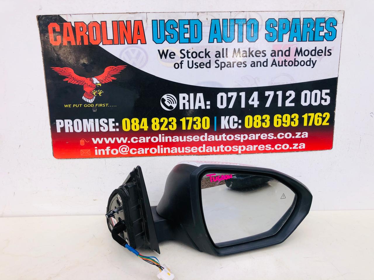 Hyundai Tucson right side electronic mirror (cover need to be replaced) - Private Seller Hyundai Tucson right side electronic mirror (cover need to be replaced) - Private Seller