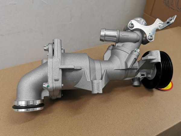 MERCEDES BENZ M133 ENGINE WATER PUMP FROM W176 A45 W117 CLA45 AMG W156 GLA45 - Private Seller