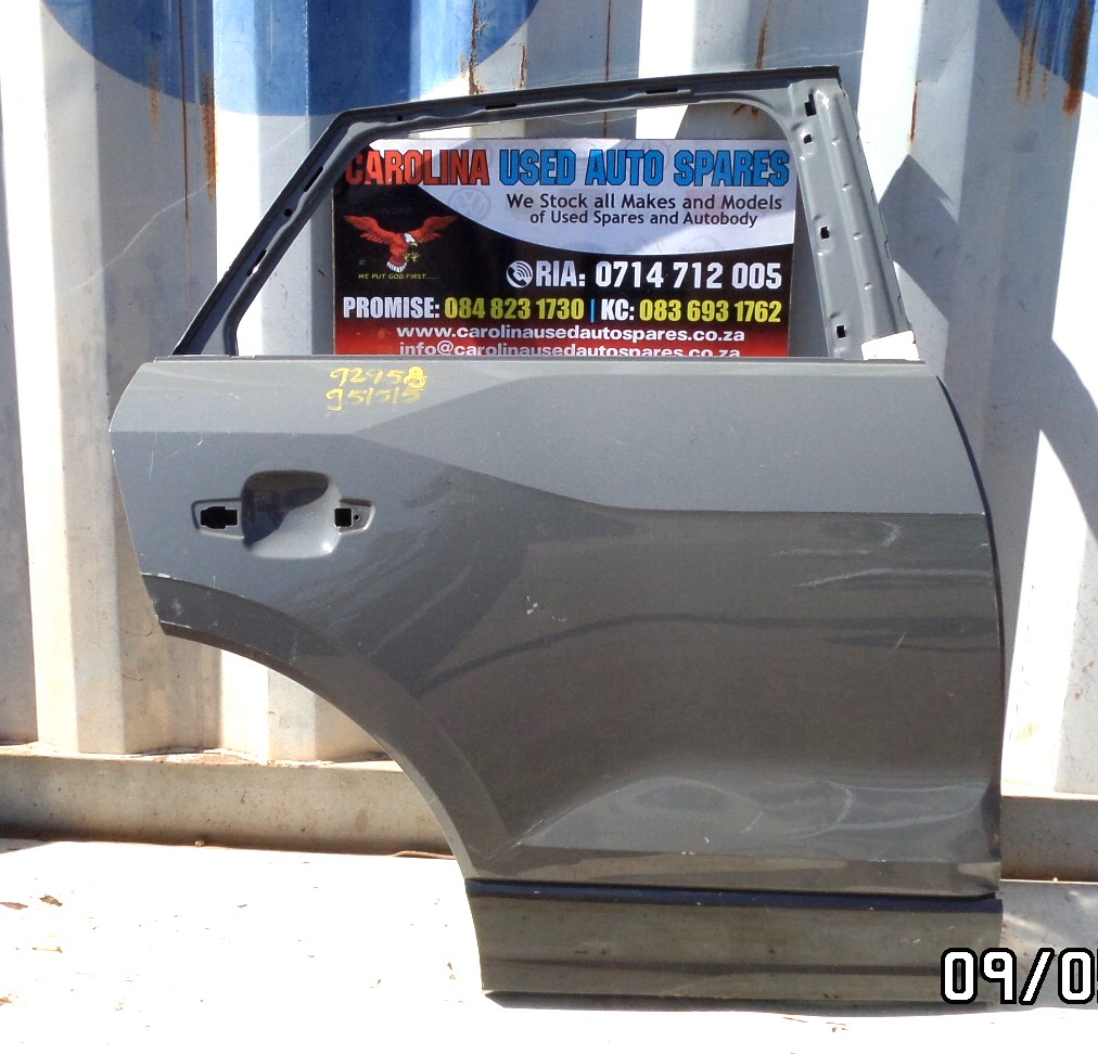 Audi Q2 right side rear/back door - Private Seller Audi Q2 right side rear/back door - Private Seller