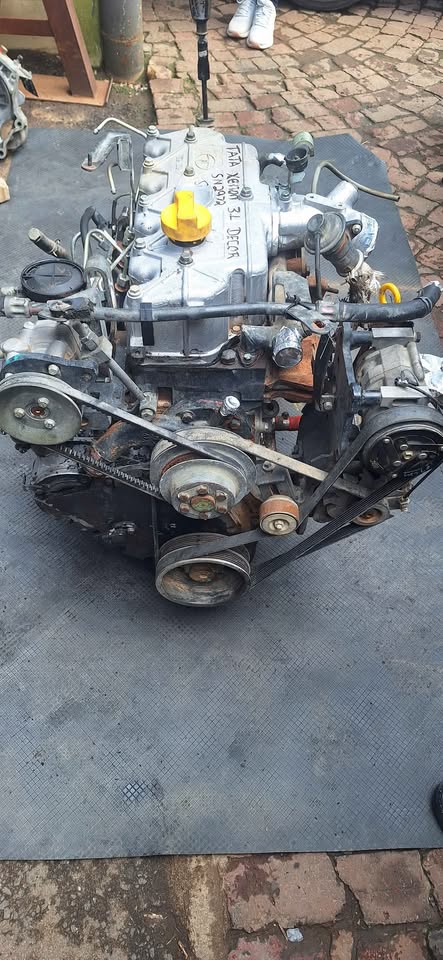 Tata xenon 3.0L decor complete engine and gearbox available