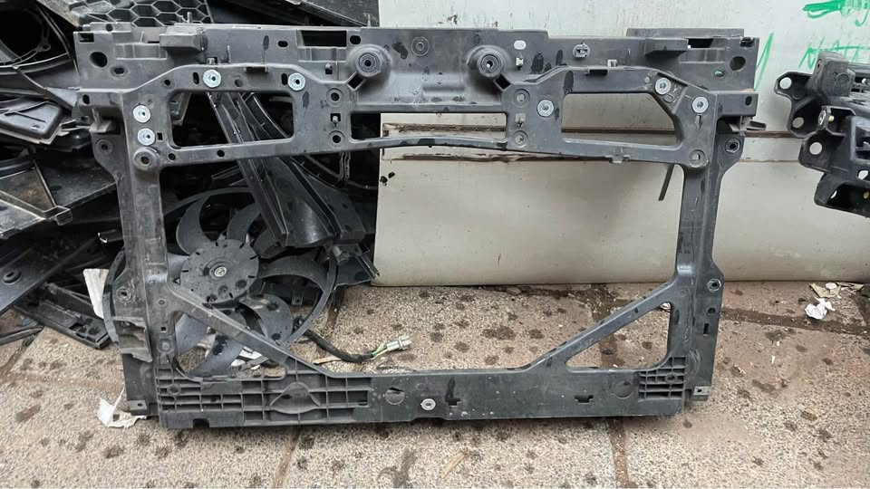 Mazda CX-3 cradle - Private Seller Mazda CX-3 cradle - Private Seller