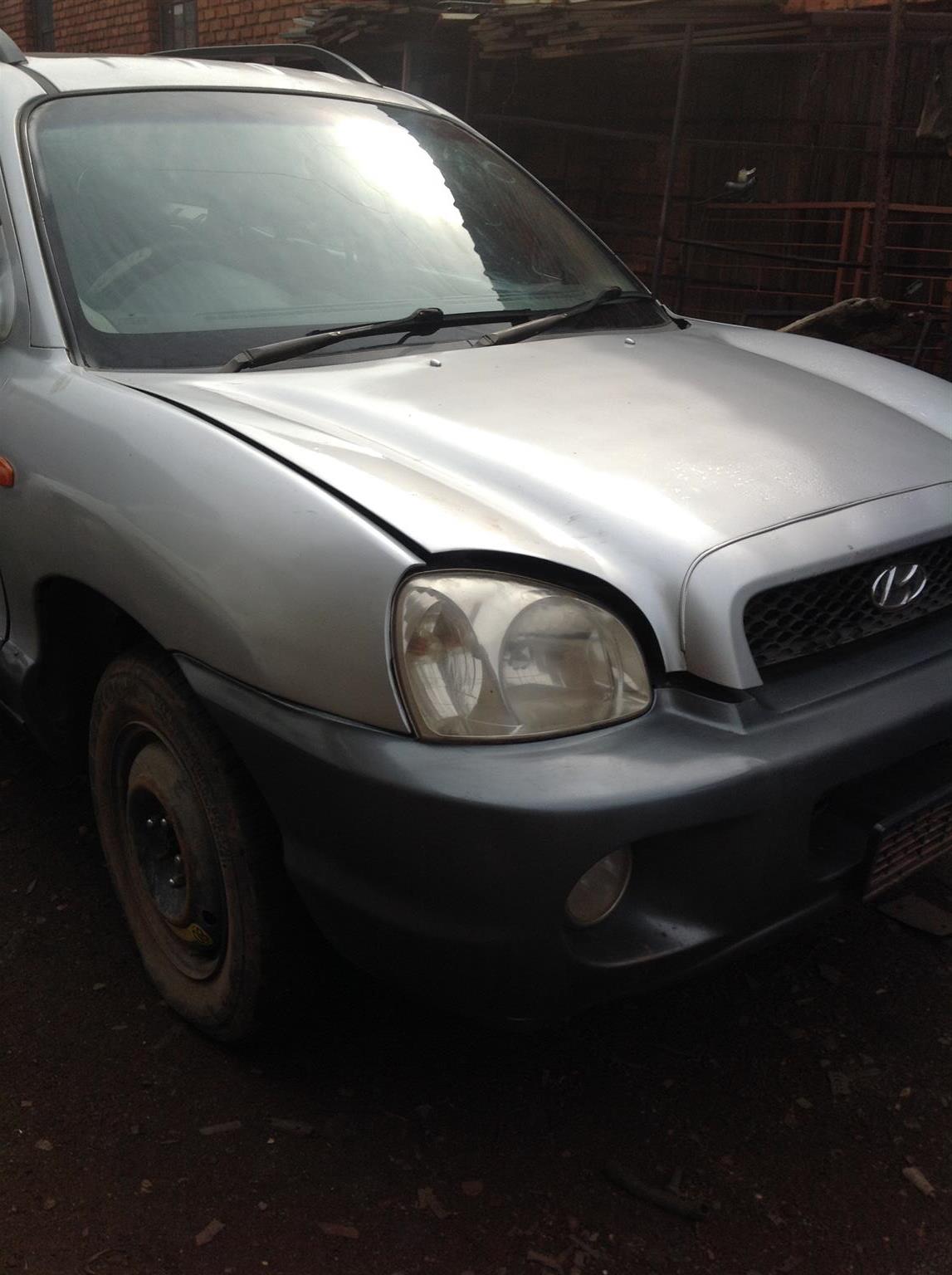 Stripping Hyundai Santa Fe 2004 for Spares - Private Seller